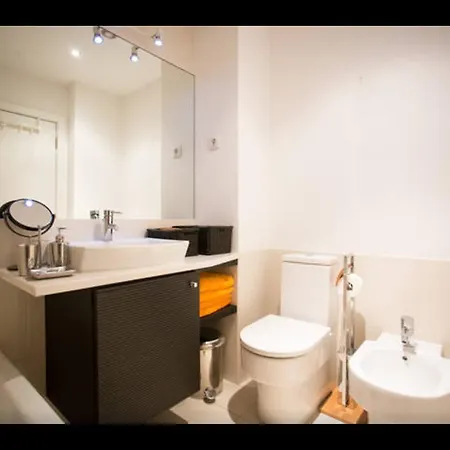 Apartment Monumental